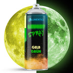 Glow Spray Yellow-Green 400 ml: can in front of a moon, yellow-green in daylight on the left, glowing green in the dark on the right