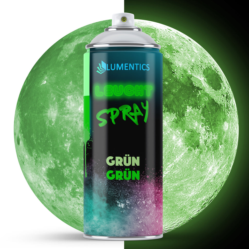 Glow Spray Green-Green 400 ml: can in front of a moon, green in daylight on the left, glowing in the dark on the right