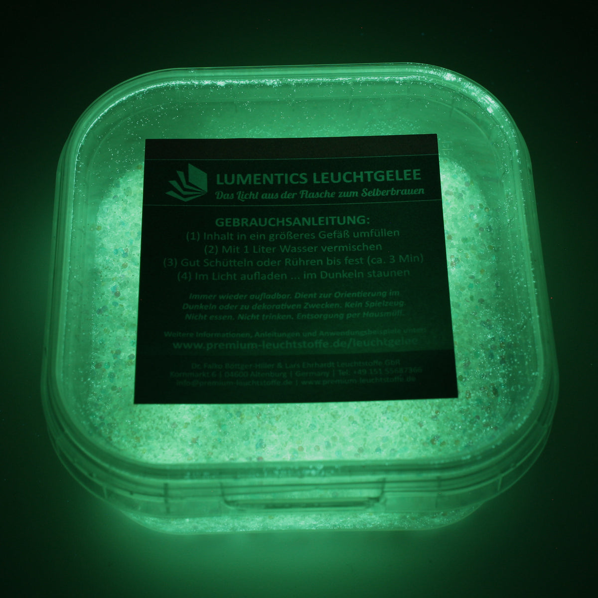 Glow Jelly Yellow/Yellow-Green 45 g: tub of jelly in the dark, glowing green