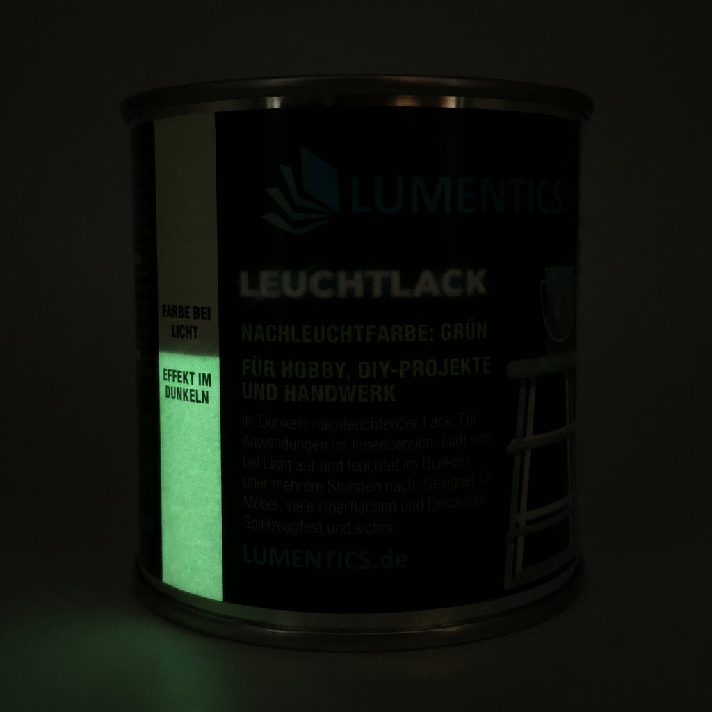 Glow in the Dark Varnish Green 250 ml in the dark, glowing green