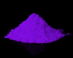 Glow in the Dark Powder Purple 40 g as a heap of powder in the dark, glowing violet