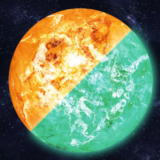 Planet Sticker Sun 30 cm: sun motif against a starry sky, upper half orange in light, lower half glowing green