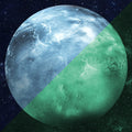 Planet sticker Uranus 30 cm: planet split diagonally, blue in daylight above, glowing green in the dark below